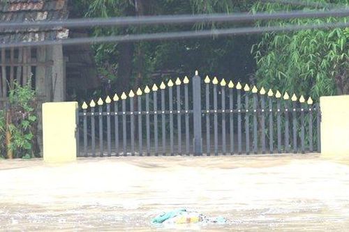Các tỉnh Nam Trung Bộ gấp rút chuẩn bị mọi phương án bảo vệ người dân trước mưa lũ