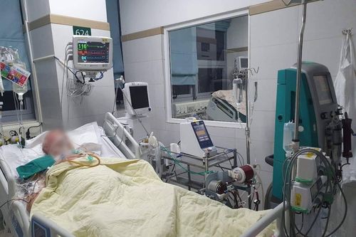 Kỳ tích: Cứu sống giáo sư người Bỉ mắc căn bệnh gần như đã xóa sổ, hết thuốc chữa tại Việt Nam