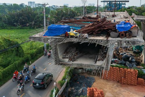 3 cây cầu trăm tỷ chậm tiến độ ở TP.HCM rục rịch tái khởi động