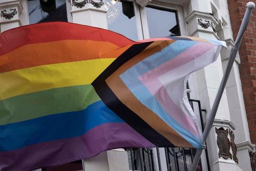 Chính sách chống LGBTQ của trường học Mỹ gây phẫn nộ