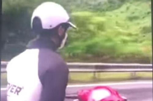 'Măng không uốn, tre trổ vồng'!