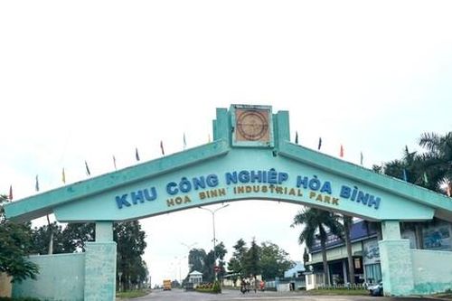 Thuê đất chế biến dược liệu, doanh nghiệp lại sử dụng để kinh doanh điện mặt trời