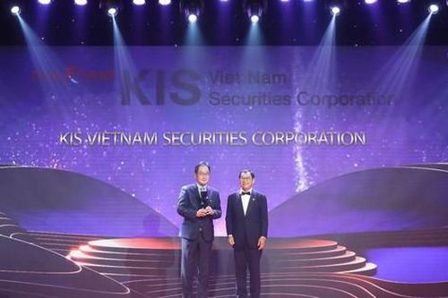KIS nhận giải thưởng quốc tế 'Doanh nghiệp xuất sắc Châu Á - Corporate Excellence 2022'