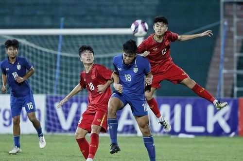 Hàng phòng ngự U17 Việt Nam gây ấn tượng ở vòng loại châu Á 2023