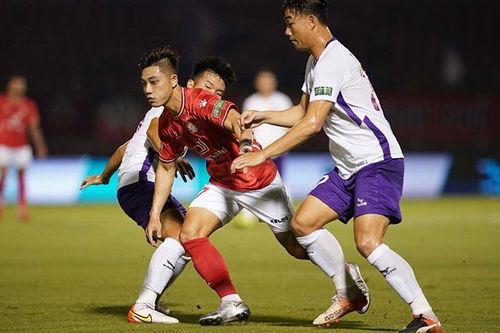 V.League 2022 giai đoạn nước rút: Còn nước còn tát
