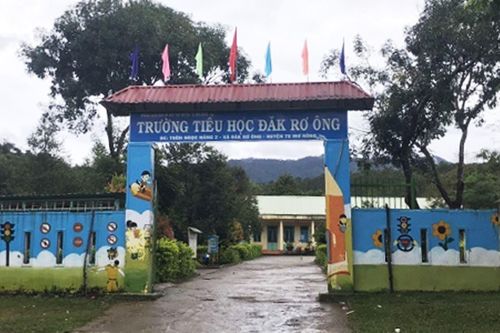Kon Tum: Chậm chi trả chế độ, một hiệu trưởng bị cách chức