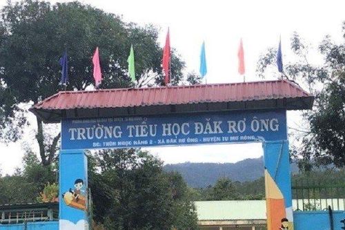 Chậm chi trả chế độ, một hiệu trưởng bị cách chức