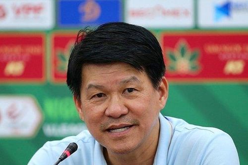 HLV Vũ Tiến Thành tiết lộ nguyên nhân giúp Bùi Tiến Dũng trở lại mạnh mẽ
