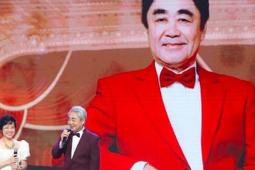 NSND Quang Thọ: 'Tôi từng chui vào những cái lò chỉ 2-3 người lọt để...hát'