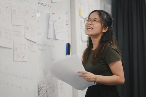 Cuộc chiến giành giật nhân tài