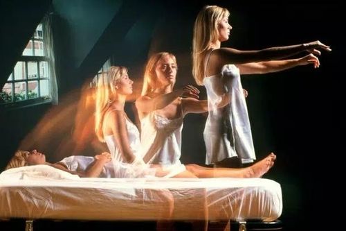 Giải mã hiện tượng mộng du