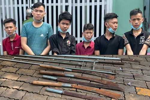 Công an cảnh báo thanh, thiếu niên thích mang hung khí đi hỗn chiến