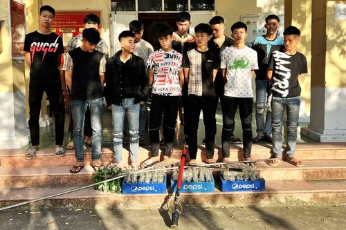 Ngăn cuộc hỗn chiến giữa nhóm 'Lương Sơn Bạc' và 'Hoa Quả Sơn'