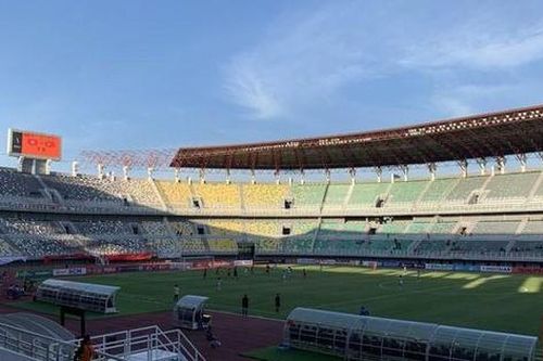 Indonesia vẫn tổ chức World Cup U20 trên sân gần bãi rác từng khiến U20 Việt Nam 'bịt mũi'