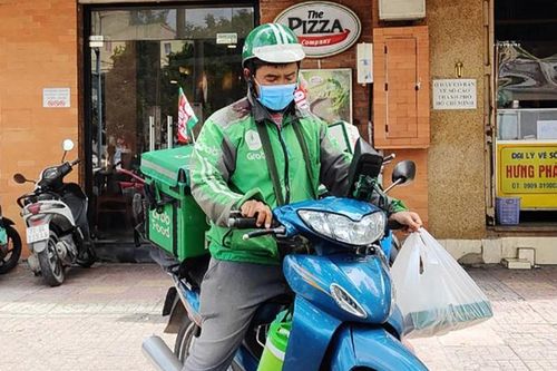Hơn một nửa doanh nghiệp GrabFood được khảo sát vẫn quản lý tài chính bằng giấy tờ