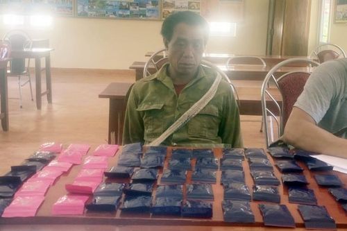 Điện Biên: Bắt giữ đối tượng mua bán 12.000 viên ma túy