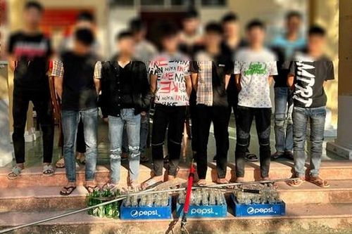 Ngăn chặn nhóm 'Hoa Quả Sơn' và 'Lương Sơn Bạc' dùng mã tấu đuổi đánh nhau