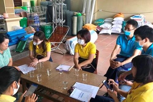 Vẫn khó khi chi trả trợ cấp không dùng tiền mặt