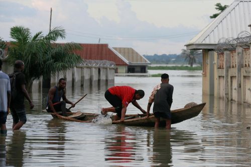Lũ lụt thảm khốc khiến hơn 600 người chết ở Nigeria