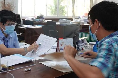 Phó Chủ tịch xã được hưởng lương mức nào?