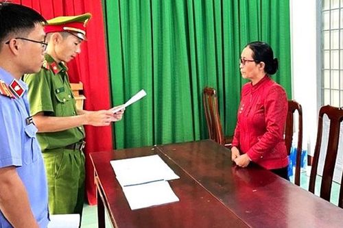 Khởi tố đối tượng lừa xin việc làm chiếm đoạt tiền của 48 người ở Đắk Lắk