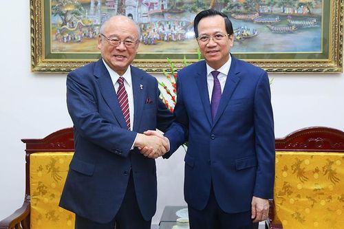 Đề nghị Nhật Bản xem xét miễn thuế cư trú, thuế thu nhập với lao động, thực tập sinh Việt Nam