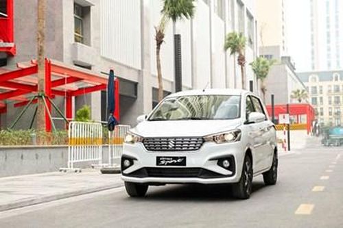 Chạy 450.000km vẫn như mới, đây là chiếc xe 7 chỗ Nhật được khách hàng tin tưởng