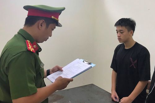 Tạm giữ hình sự nam sinh đánh người gây thương tích 29%