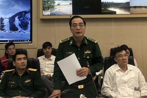 Triển khai ứng phó với bão số 6, tập trung nhân lực khắc phục hậu quả mưa lũ