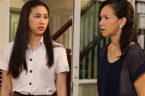 Sững người khi nghe mẹ chồng và mẹ đẻ nói chuyện