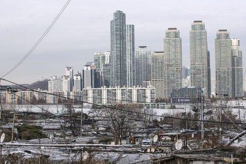 Những hình ảnh đằng sau sự hào nhoáng và hoa lệ của 'khu phố nhà giàu' Gangnam