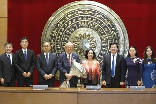 Trưởng ban Tổ chức Trung ương Trương Thị Mai tiếp Cố vấn đặc biệt Liên minh Nghị sĩ hữu nghị Nhật - Việt