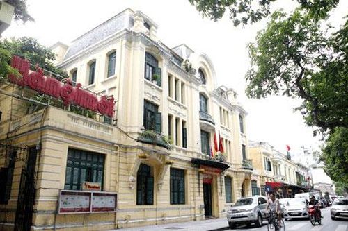 Ngày 24-10-1957, xuất bản số hằng ngày đầu tiên