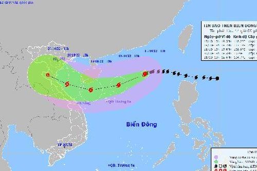 Thông tin mới nhất về bão số 6: Gặp không khí lạnh sẽ diễn biến ra sao?
