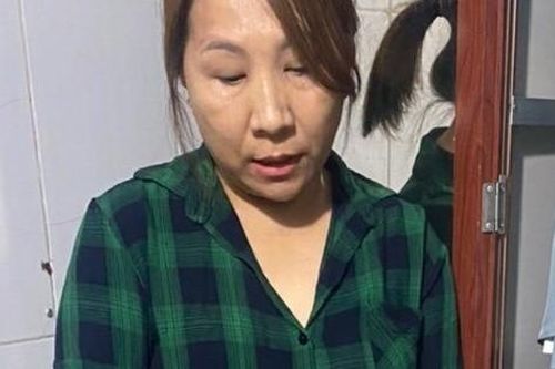 Nghệ An: Bắt nữ quái thủ hàng 'nóng', bán ma túy qua khe cửa