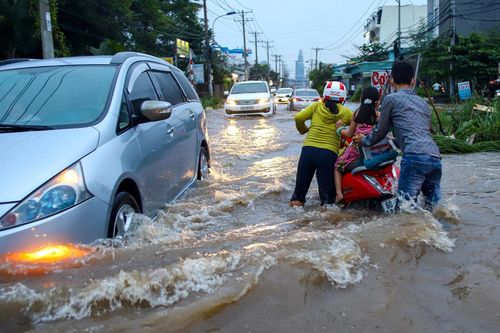 Triều cường tại TP.HCM có thể vượt mức 1,7 m trong vài ngày tới