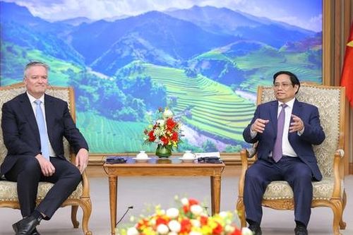Việt Nam là một trong số ít nền kinh tế phục hồi mạnh năm 2022 và triển vọng tích cực năm 2023