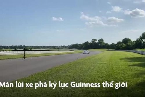 Kỷ lục Guinness về lùi ôtô