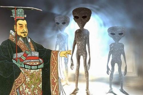 Bí ẩn chuyện Tần Thủy Hoàng, Napoleon chạm trán người ngoài hành tinh