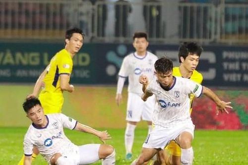 Trước trận SLNA vs Sài Gòn FC, 18h00 ngày 18/10: Cầm điểm rời thành Vinh