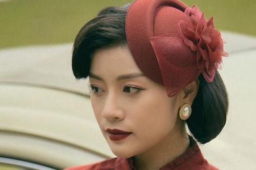 Sao mai Nguyễn Thu Hằng: Phụ nữ xứng đáng được yêu thương và trân trọng