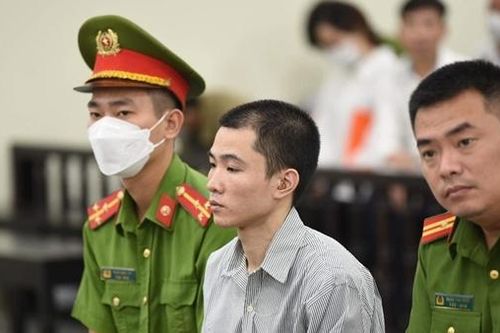 Bản án thích đáng cho kẻ đóng đinh vào đầu bé gái 3 tuổi