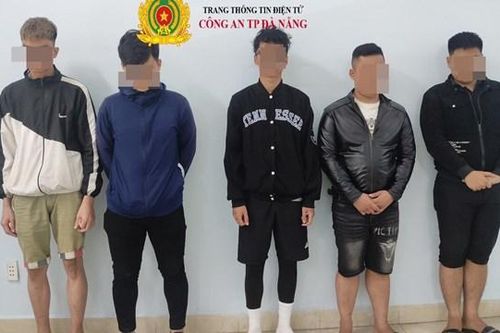 Đà Nẵng: Bắt 5 nghi phạm xin tránh mưa ngập ở siêu thị để lấy trộm 130 điện thoại