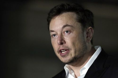 Elon Musk: Mỹ vẫn chưa trả tiền cho Starlink tại Ukraine