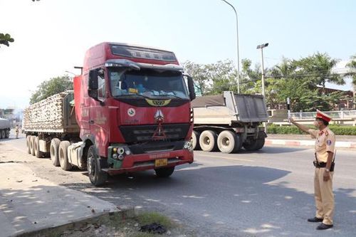 Xử lý dứt điểm hư hỏng đường Hồ Chí Minh
