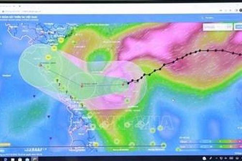 Bão số 6 có xu hướng giảm cường độ