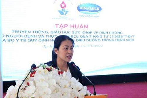 Vinamilk tiếp tục triển khai lớp tập huấn chăm sóc sức khỏe trẻ em và người cao tuổi