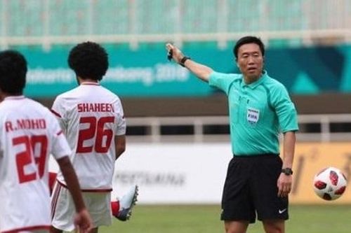 Danh tính tổ trọng tài Hàn Quốc bắt trận Hải Phòng - Hà Nội