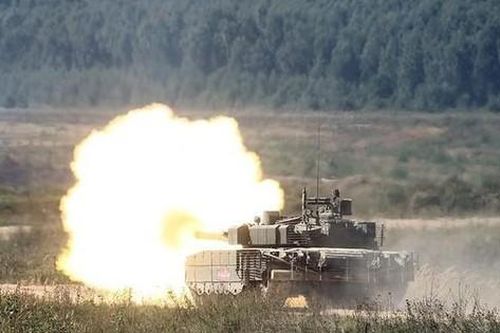 Nga tung tăng chiến đấu T-80BVM vào cuộc xung đột với Ukraine