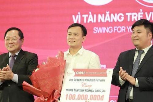 Nhiều hoạt động nhân văn trong khuôn khổ Tiền Phong Golf Championship mùa thứ sáu - năm 2022
